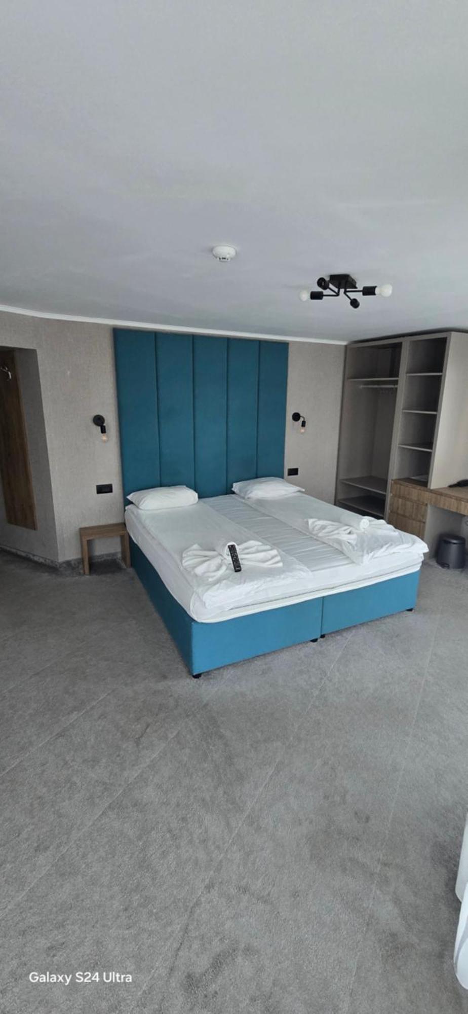 White House Family Hotel Spa Zone Balchik Exterior photo